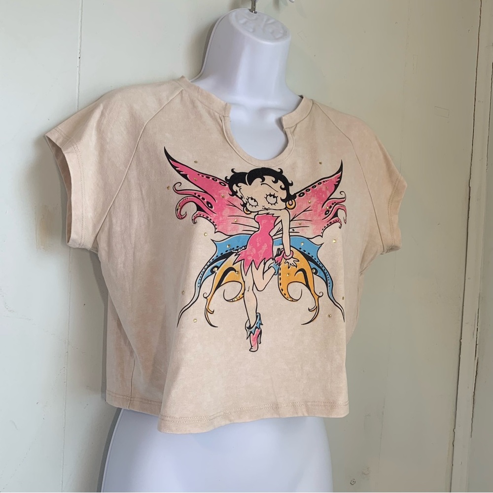 Fashion Nova Betty Boop fairy graphic cropped v-neck t-shirt
